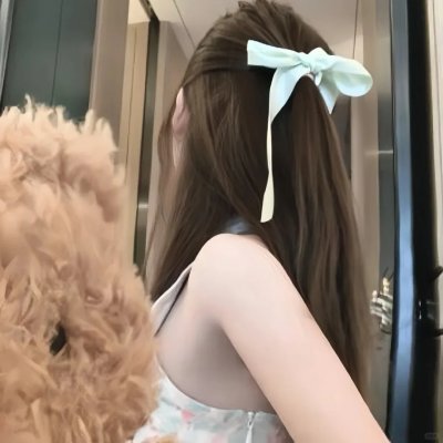 她嫁了个警察